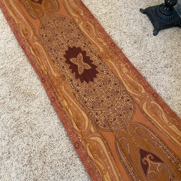 ❄️Collection Eighteen Women’s Scarf❄️ - Picture 10 of 13